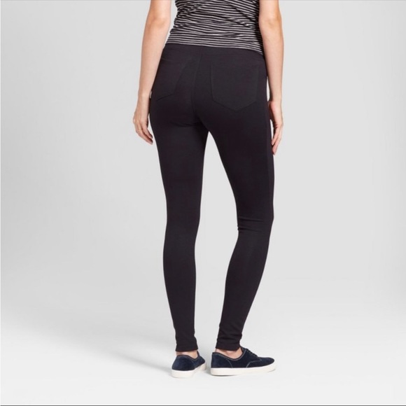 New Isabel skinny maternity crossover panel. Size 12/31R. Color burgundy - Picture 2 of 16